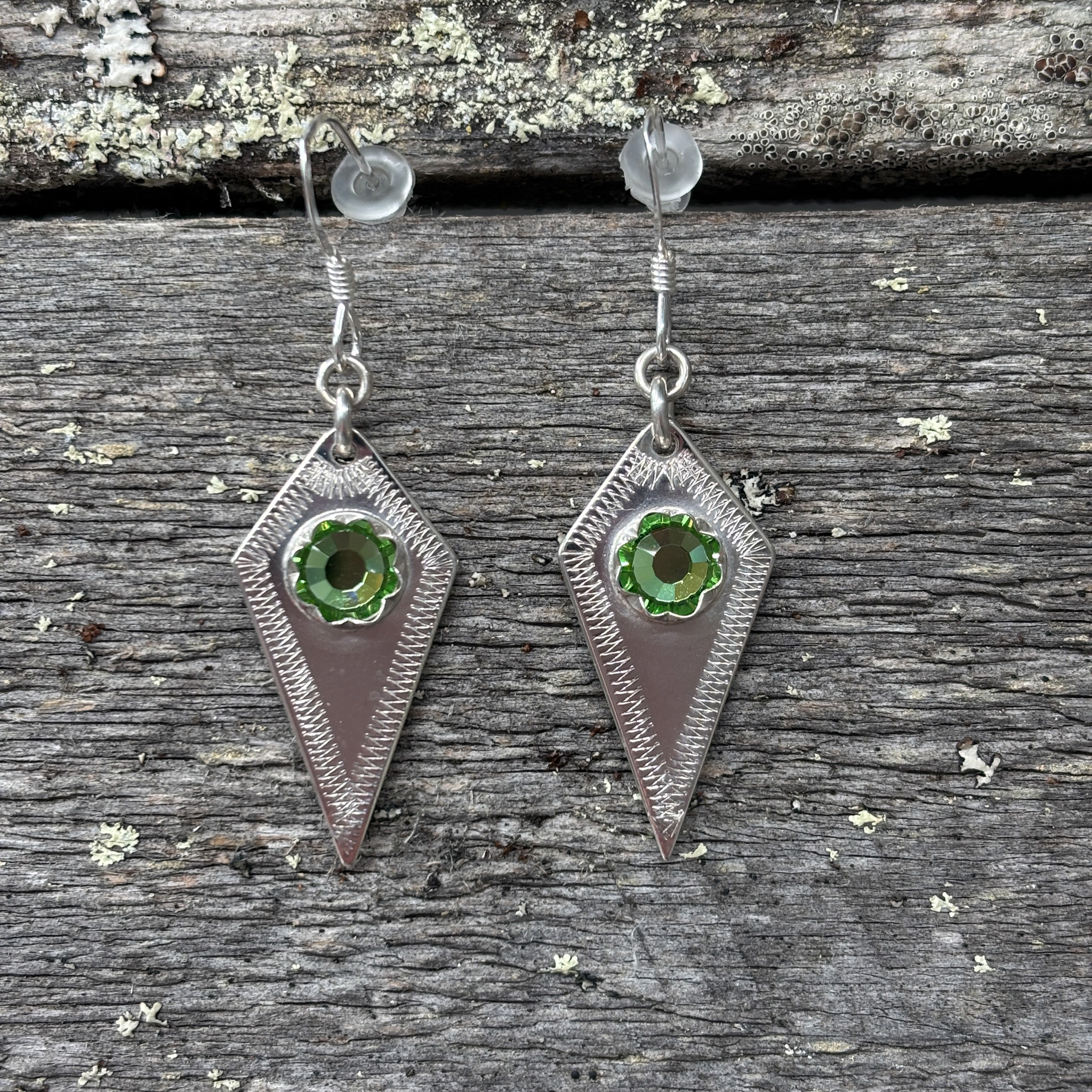 Utsjoen timantit korvakorut, vaaleanvihreä, Haraldin paja